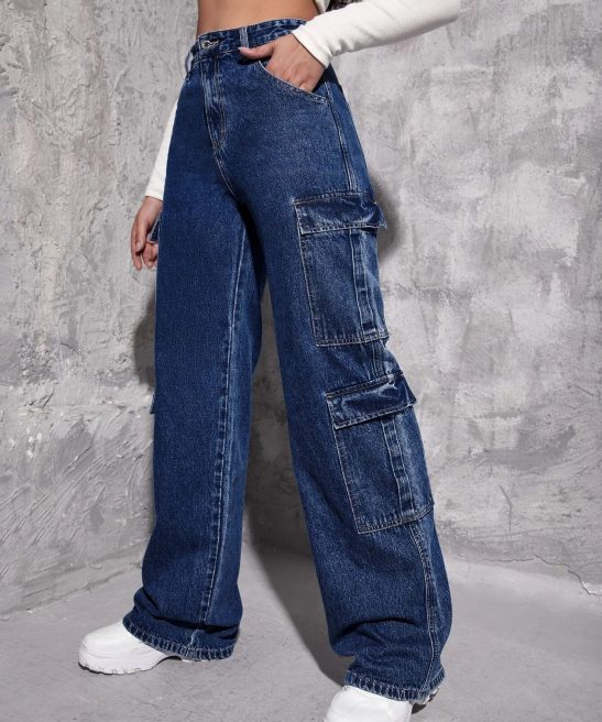 Flap Pocket Boyfriend Jeans